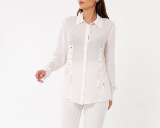 BLOUSE WITH LACETIE DETAILS