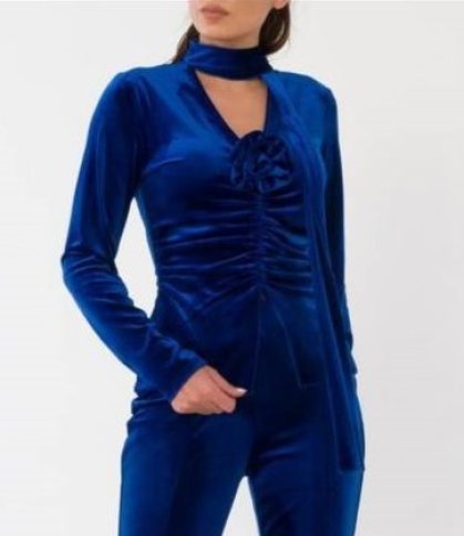 CRUSHED VELVET ROUGE TOP WITH TIE AND FLARED PANTS