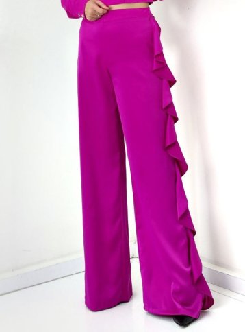 FLARED PANT WITH 1 SIDE RUFFLE